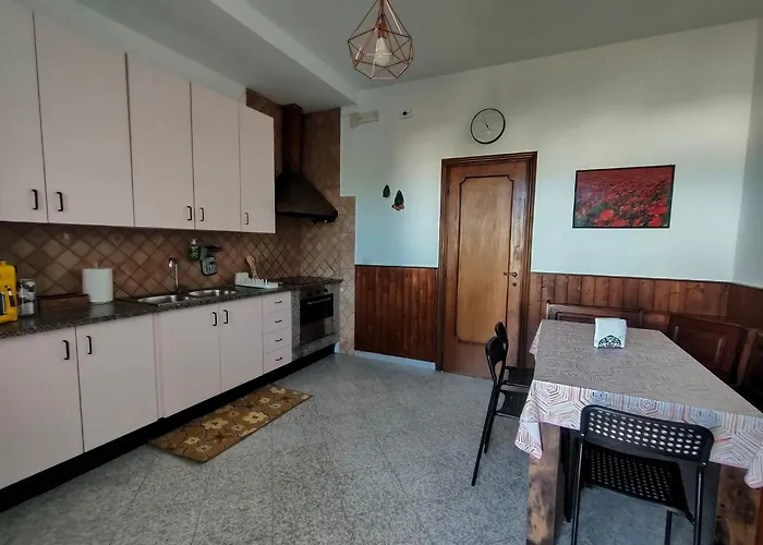 A Casa Dei Nonni Tatil Evi Castellana Grotte