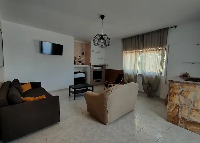 度假居 A Casa Dei Nonni 卡斯特拉纳格罗泰